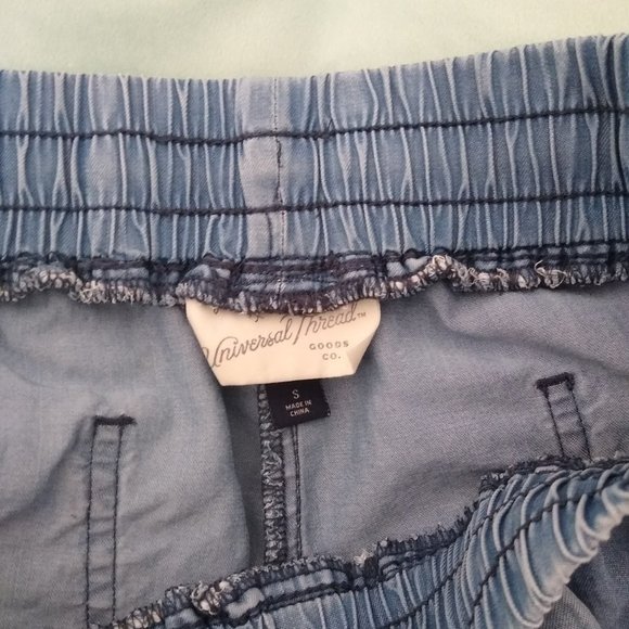 Universal Thread Bundle Size Small - Picture 5 of 11